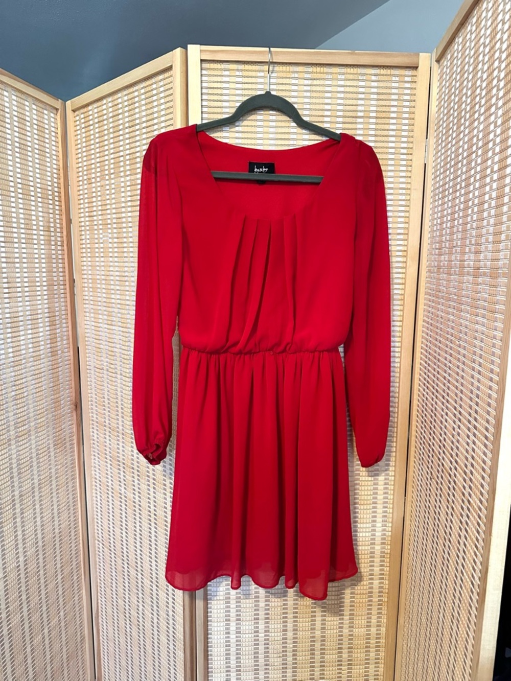 Long-Sleeve Scoop-Neck Evening Red Dress